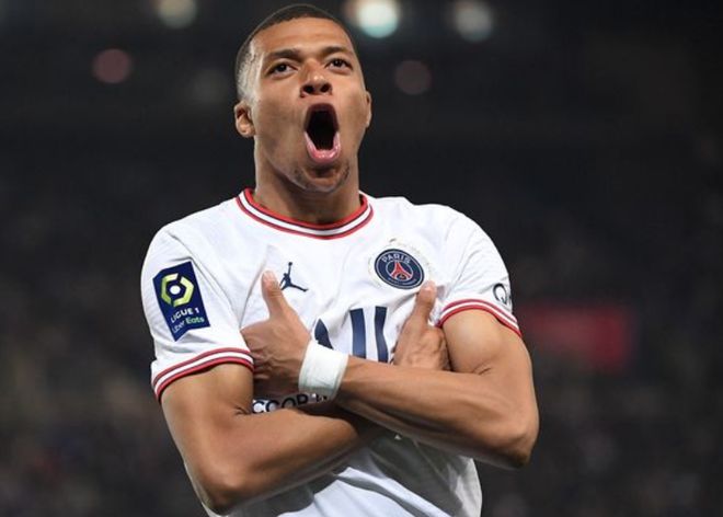 2025／26赛季英超：再怎么丑，也是3分到手！阿森纳2-1狼队（英超2025／26：阿森纳2-1狼队，赢得不漂亮但3分稳到手）