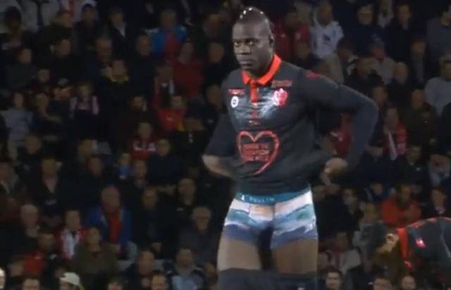 尤文官方：鲁加尼右腿内侧腓肠肌中度损伤；据悉将缺席6周（尤文通报：鲁加尼右腿内侧腓肠肌中度受损，预计休战6周）