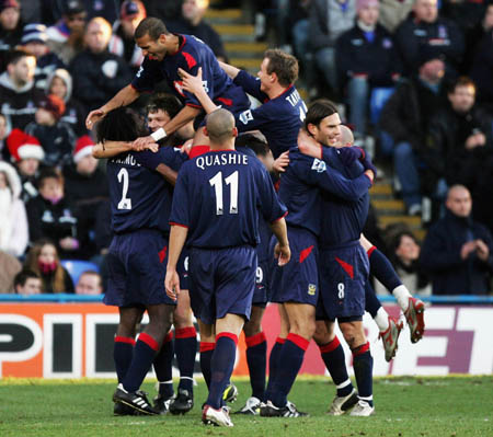 巴萨官方回顾诺坎普翻新前最后一场：12人仍在队内，7人首发（巴萨官网回顾诺坎普改造前末战：阵中仍有12人，7人当时首发）