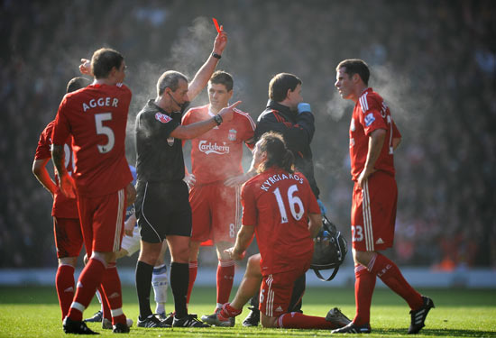 曼城vs勒沃库森：马尔穆什搭档萨维尼奥，哈兰德替补待命（曼城对阵勒沃库森：马尔穆什携手萨维尼奥，哈兰德替补蓄势待发）