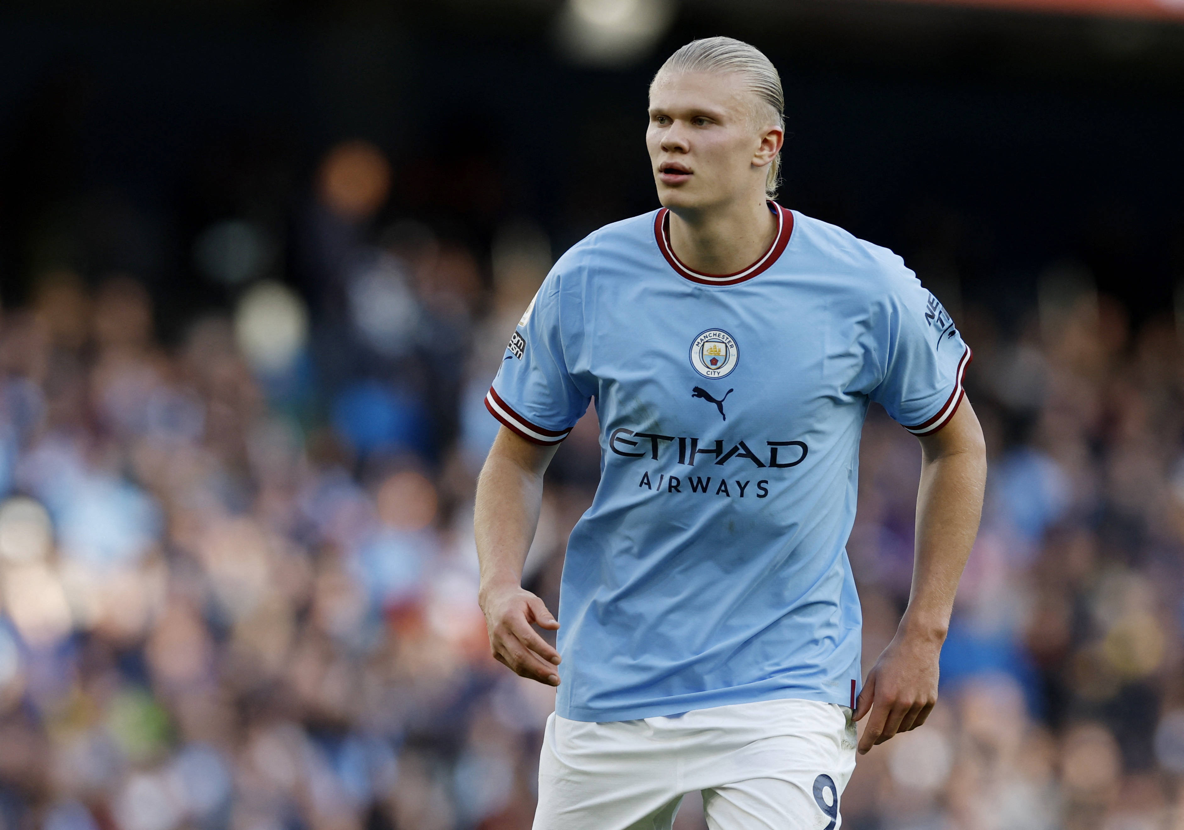 34胜2平，拜仁欧冠小组／联赛阶段主场36场不败（拜仁欧冠小组／联赛阶段主场36战不败，战绩34胜2平）