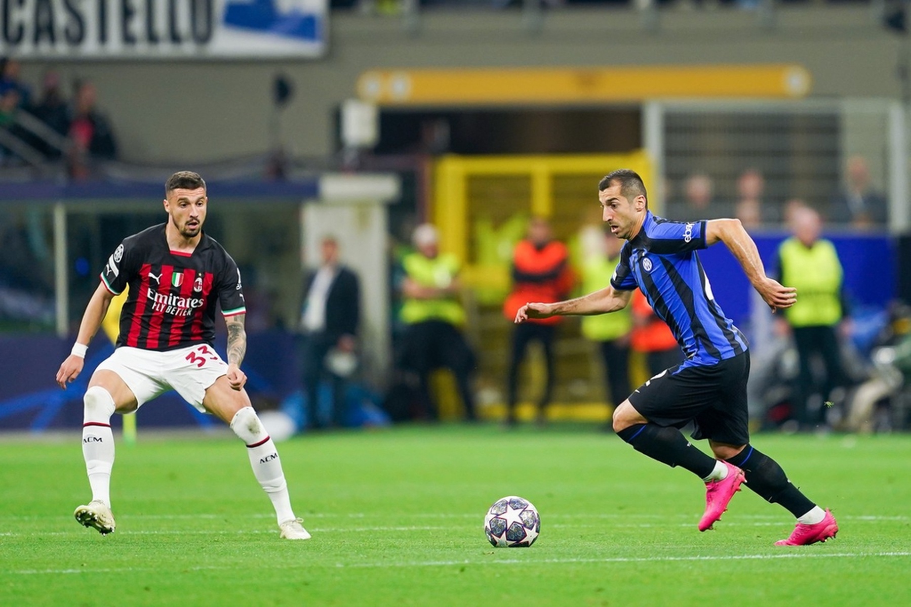 34岁阿联酋国脚奥马尔宣布退役，曾斩获亚洲足球先生（阿联酋国脚奥马尔34岁挂靴，曾获亚洲足球先生）