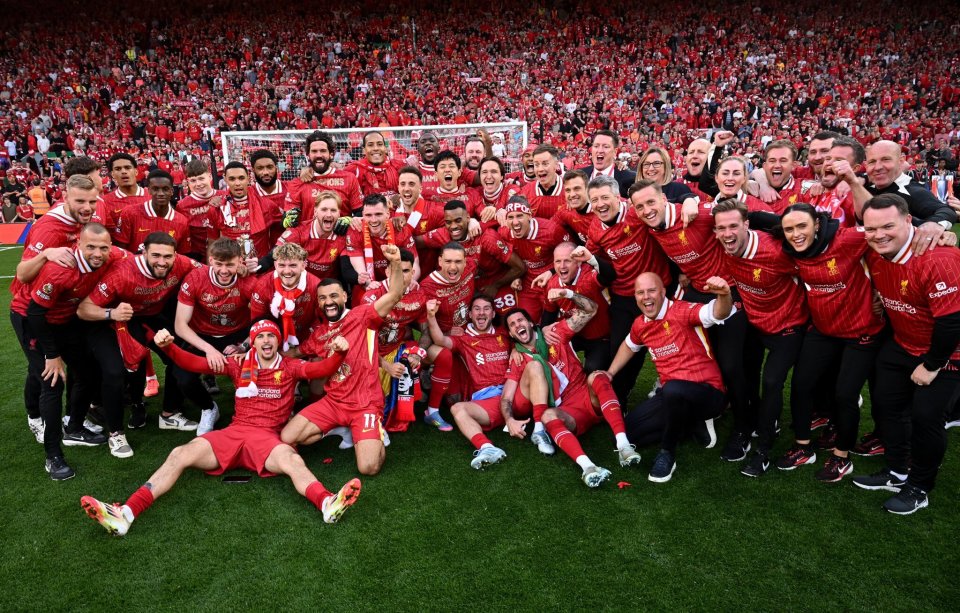 足球英超冬窗“标王”浮现，转会费惊人